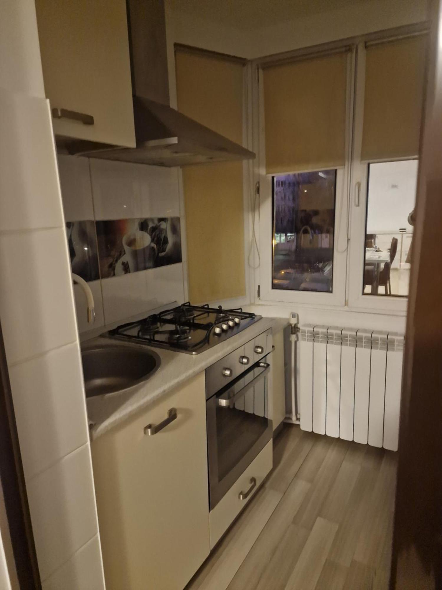 2 Bedrooms Apartment. Галац Экстерьер фото